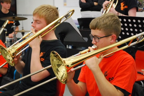 DONCASTER YOUTH SWING ORCHESTRA 24/25 12
