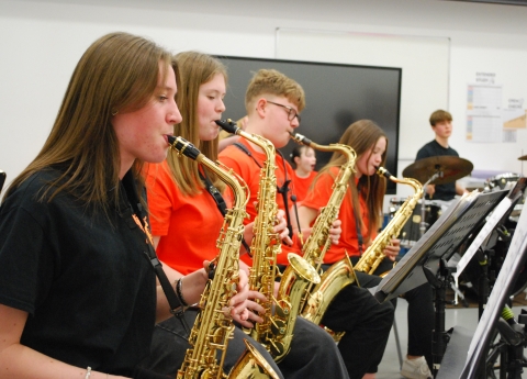 DONCASTER YOUTH SWING ORCHESTRA 24/25 14